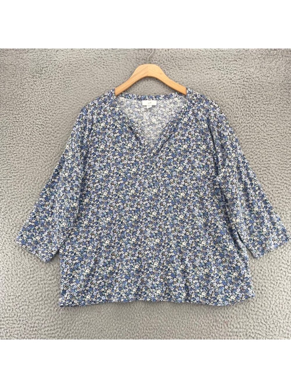 J Jill Top Womens Large Petite Blue Floral Split V Neck 3/4 Sleeves Stretch Knit